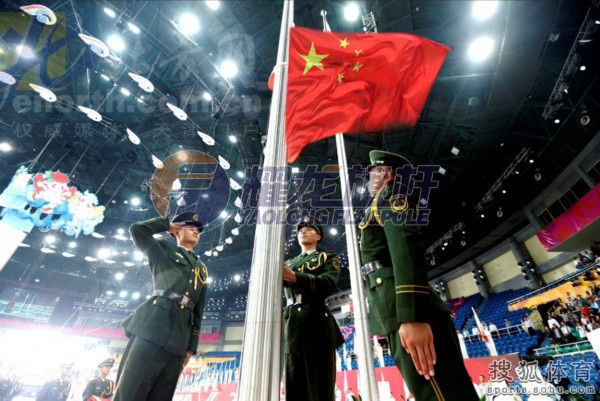 第六届天津东亚运动会开幕升旗仪式旗杆